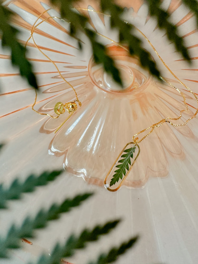 Dainty Vertical Fern Necklace