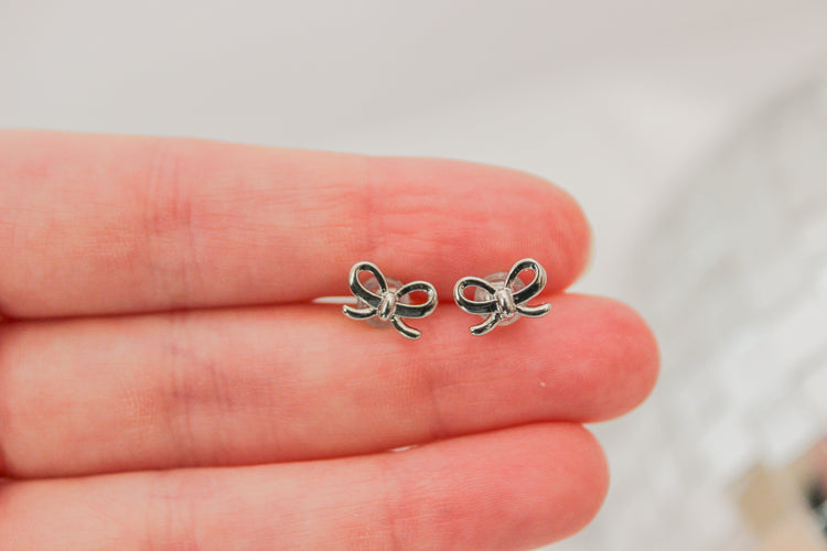 Silver Bow Studs