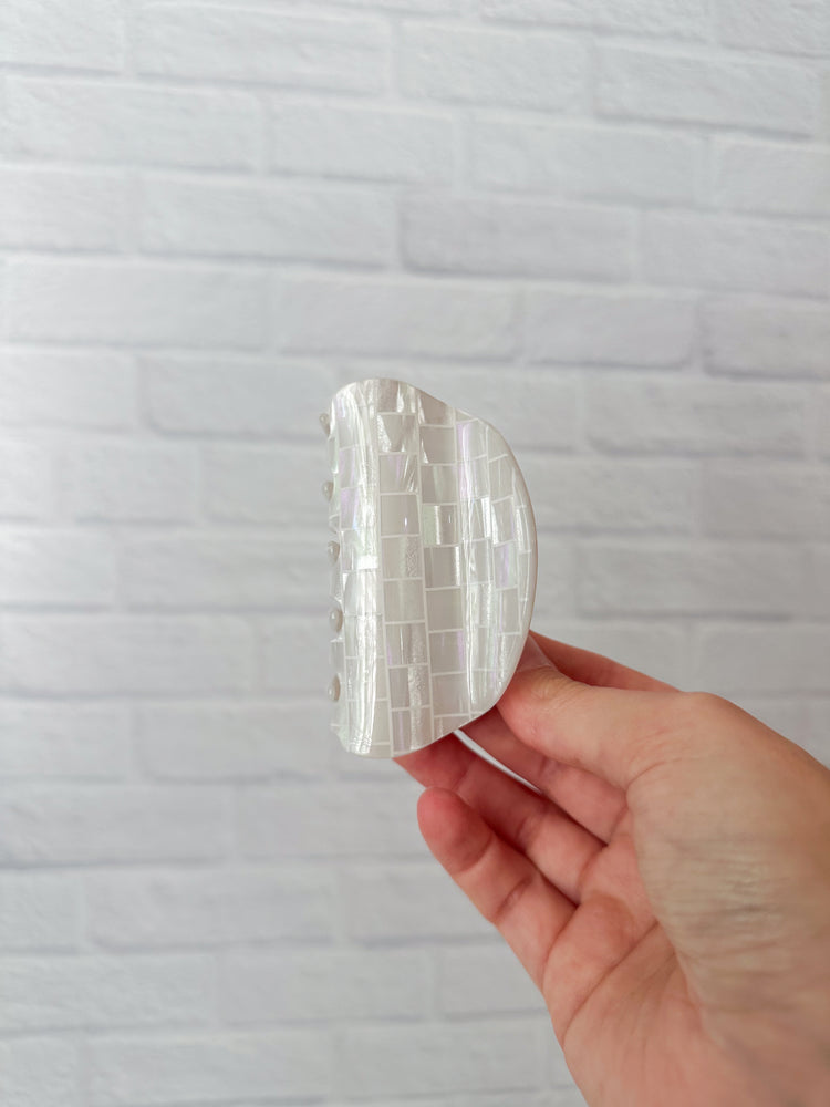 Disco Pearl Claw Clip