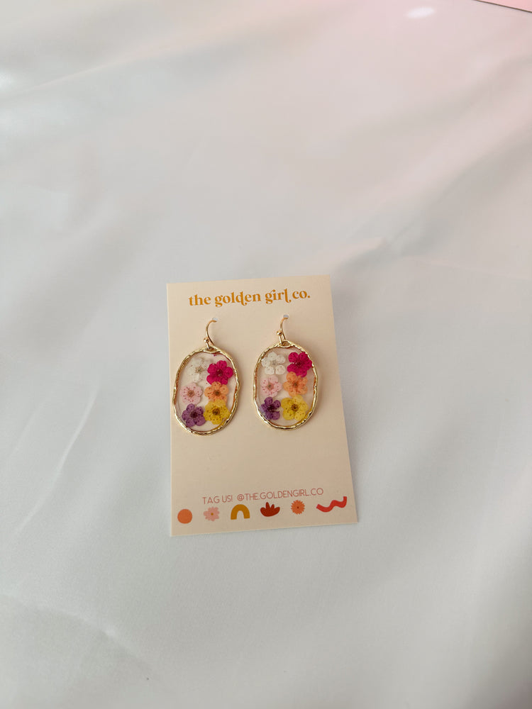 Oval Garden Dangles