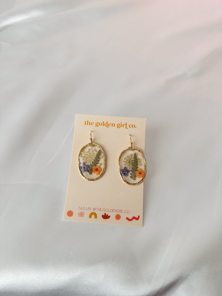 Oval Garden Dangles