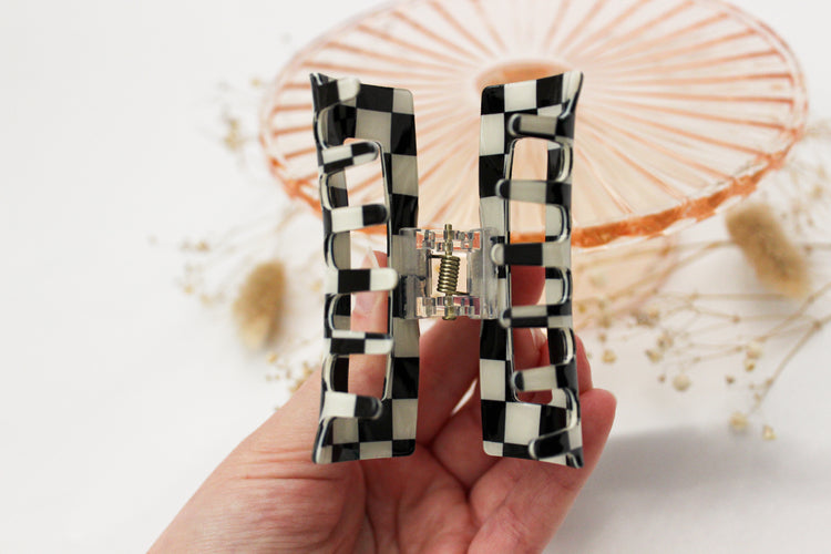 B&W Checkered Claw Clip