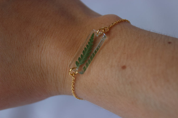 Resin Fern Bracelet | Pressed Flower Resin Bracelet | Minimalist Jewelry | Lightweight Statement Bracelet | Dainty Gold Bracelet