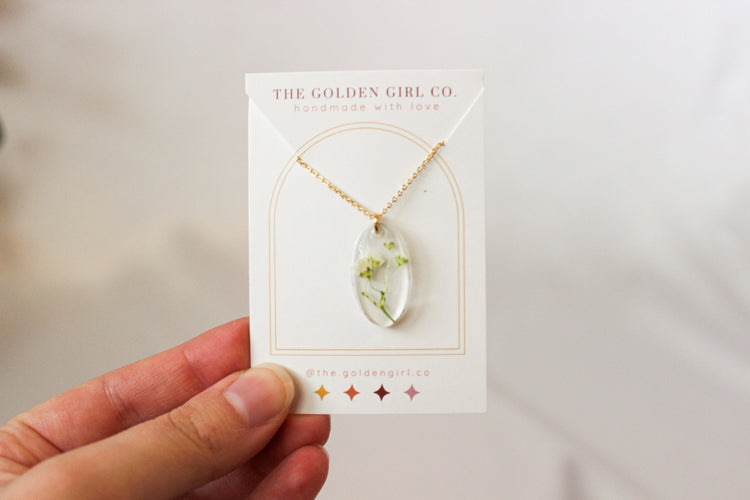 Pressed Flower Resin Necklace | Dainty Gold Necklace | Minimalist Gold Jewelry | Holiday Gift for Her | Small Floral Pendant Necklace