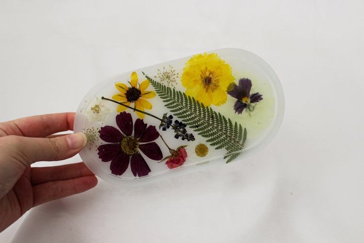 Handmade Resin Pill Tray | Dried Flowers | Bathroom Vanity Tray | Catch All Dish | Trinket Tray | Boho Decor | Bright Floral Resin Tray |
