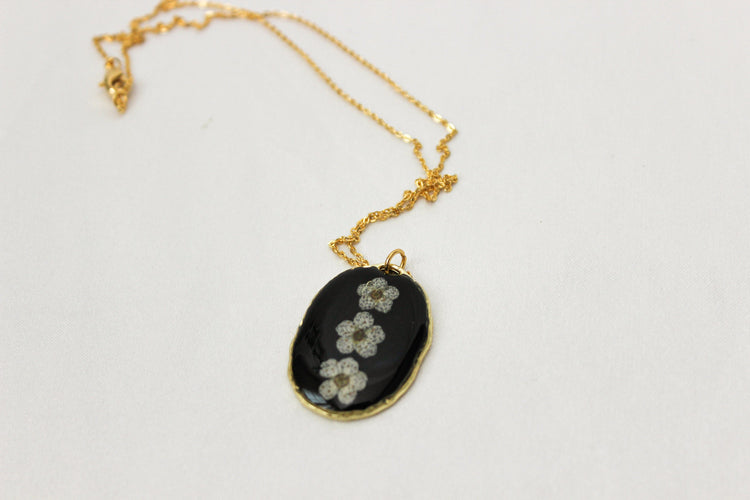 Pressed Flower Resin Necklace | Dainty Gold Necklace | Minimalist Gold Jewelry | Holiday Gift for Her | Small Floral Pendant Necklace