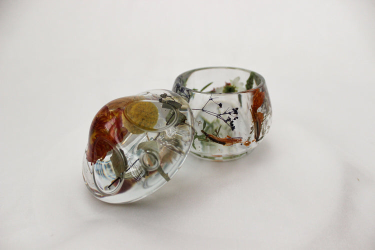 Handmade Resin Mushroom Jar | Dried Flower | Bathroom Vanity Dish | Catch All Dish | Trinket Box | Boho Decor | Floral Resin Jar