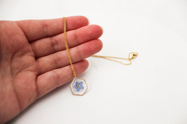 Pressed Flower Resin Necklace | Dainty Gold Necklace | Minimalist Gold Jewelry | Holiday Gift for Her | Small Floral Pendant Necklace