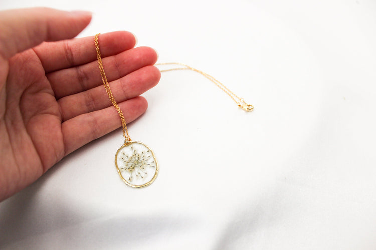Pressed Flower Resin Necklace | Dainty Gold Necklace | Minimalist Gold Jewelry | Holiday Gift for Her | Small Floral Pendant Necklace