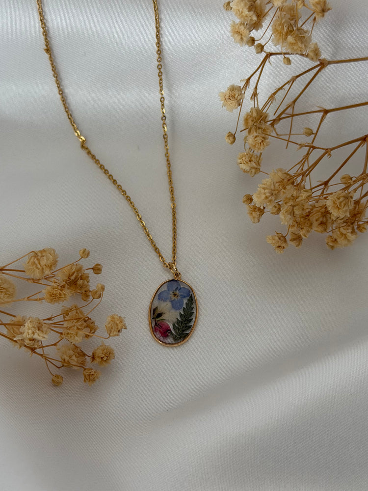 Garden Oval Necklace
