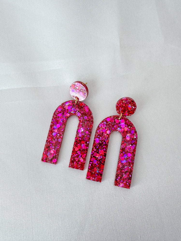 Pink glitter arch dangles