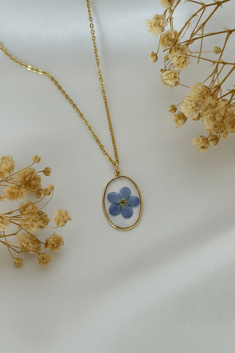 Forget me not oval Necklace