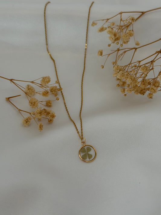 Clover Necklace #1