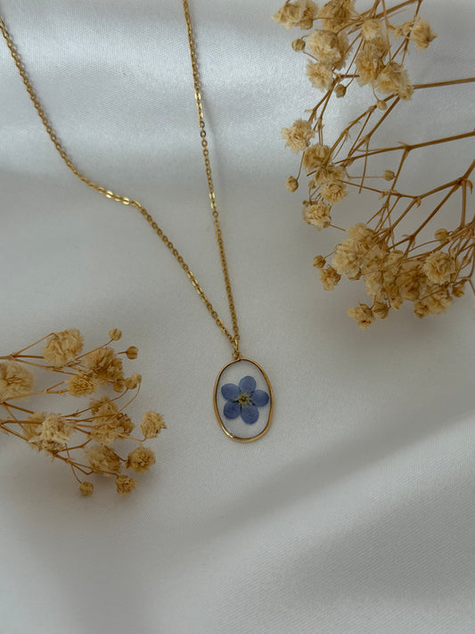 Forget me not oval Necklace