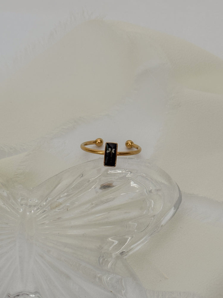 Dainty Pressed Flower Adjustable Ring (Rectangle)