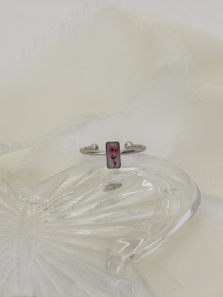 Dainty Pressed Flower Adjustable Ring (Rectangle)