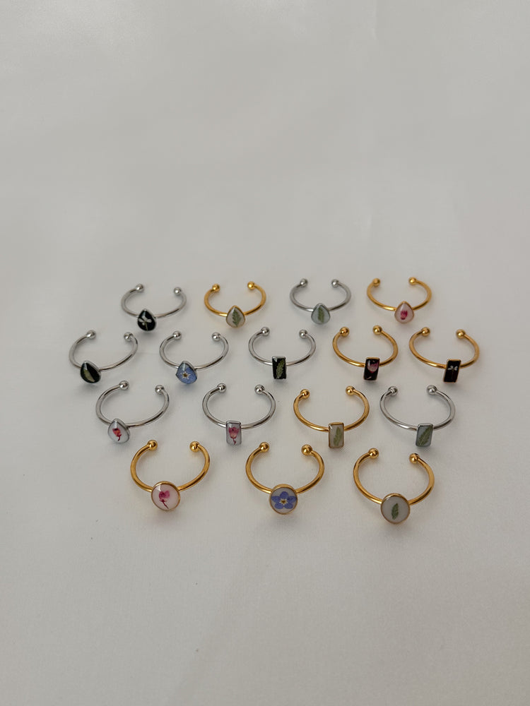 Dainty Pressed Flower Adjustable Ring (Rectangle)