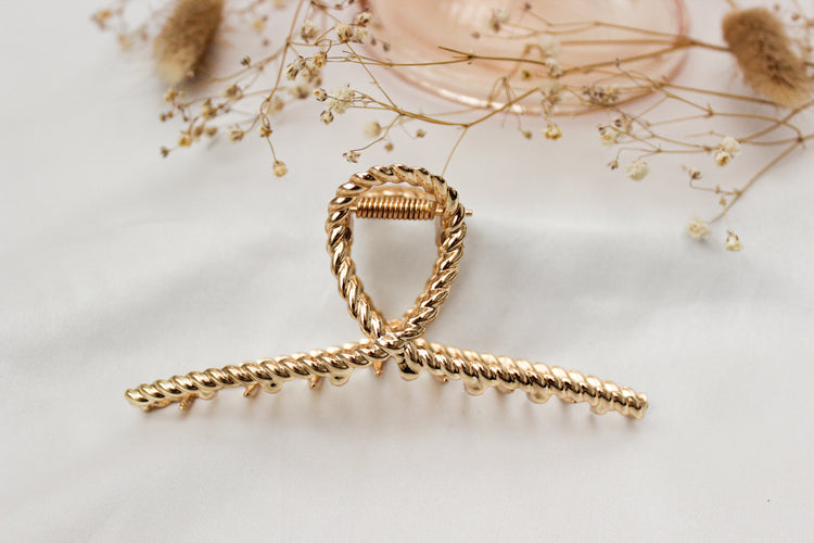 Elegant Twisty Gold Claw Clip