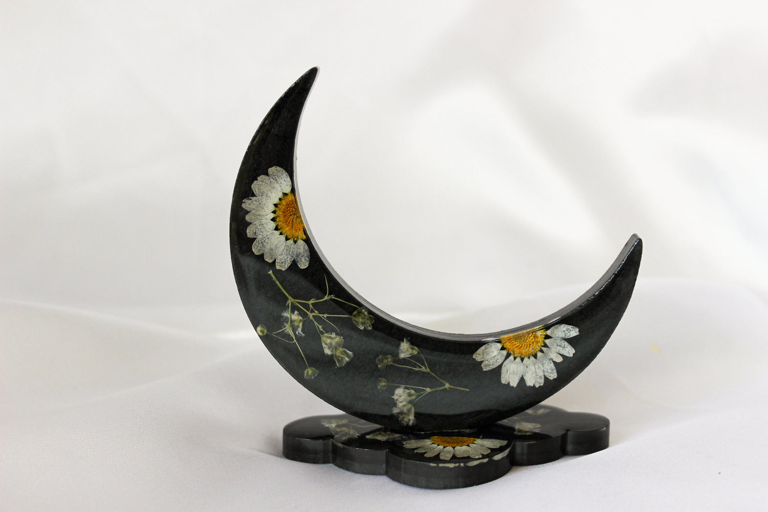 Black Crescent Moon Ring Holder | Resin Ring Holder | Resin Jewelry Stand | Room Decor | Pressed Flowers